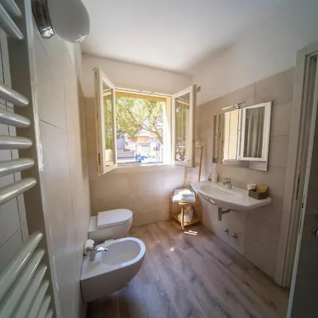 酒店 Piccolo E Grill *