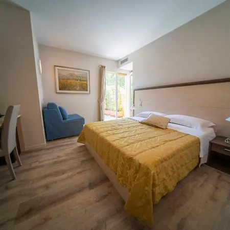 Piccolo E Grill Sirmione