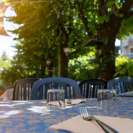 Hotel Piccolo E Grill *